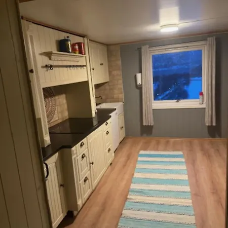 Nyaraló Hus I Olderfjord