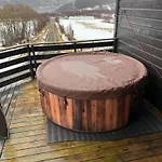 別荘 Hus I Olderfjord Lyngværet
