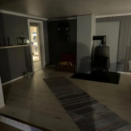Hus I Olderfjord Lyngværet
